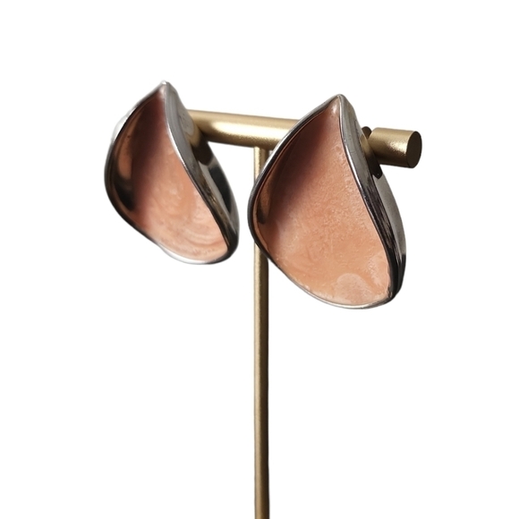 Artisan 𝅺Peach Teardrop Earrings - Picture 5 of 9